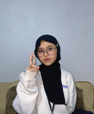 Isnaeni Maulida